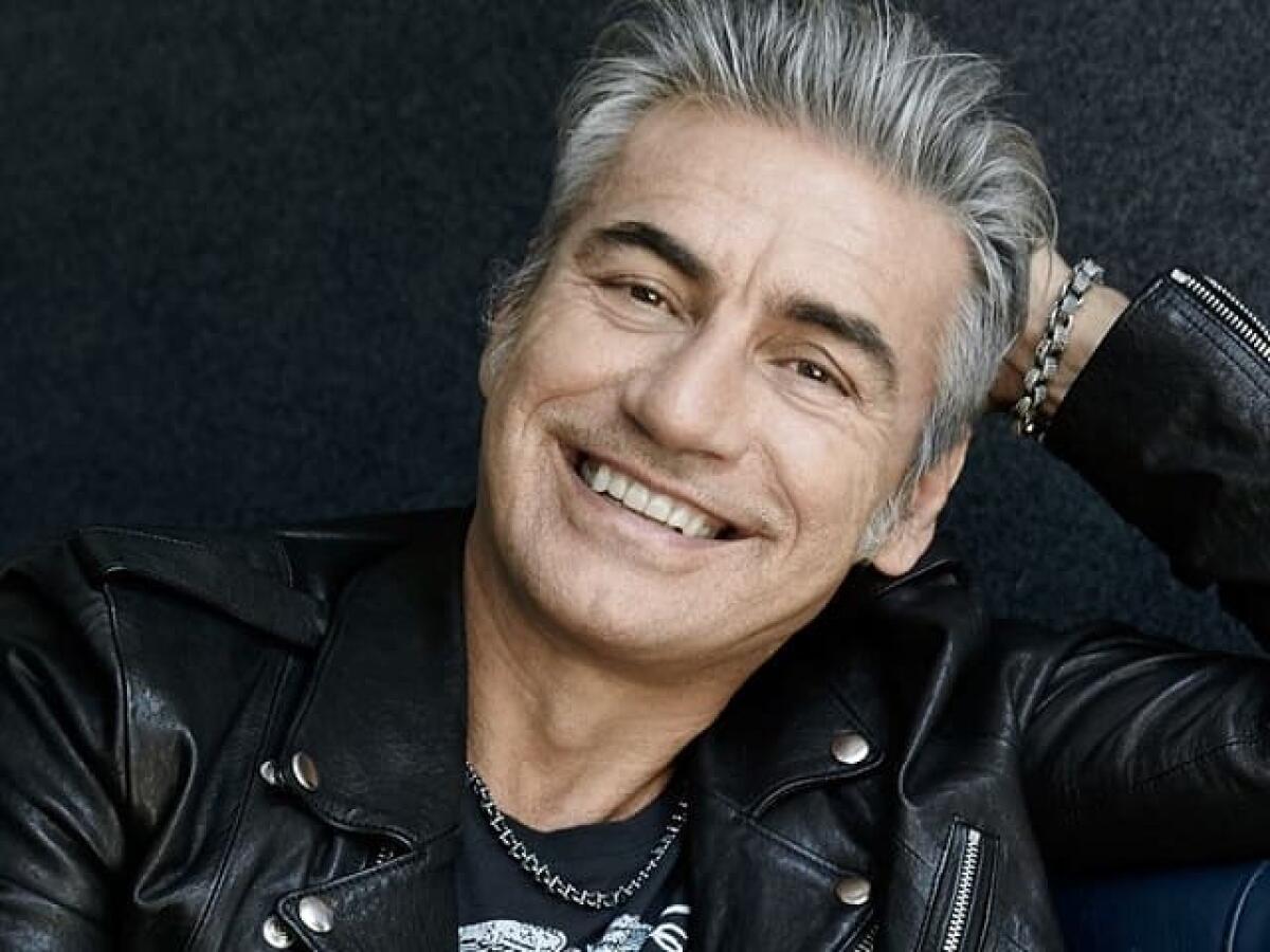 Frasi Ligabue: amore, amicizia e molto altro in 353 pensieri tratti da canzoni e libri dell'artista - 