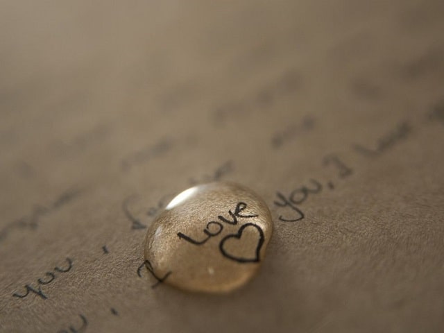 Love.(Amore.)