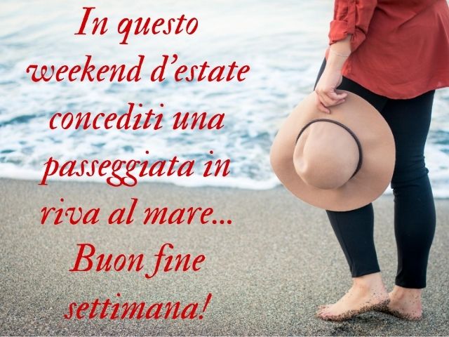 In questo weekend d'estate concediti una passeggiata in riva al mare... Buon fine settimana!