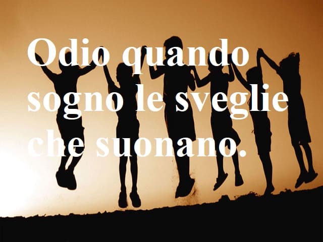 Odio quando sogno le sveglie che suonano.