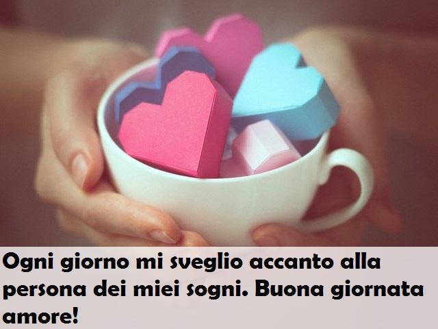 Ogni giorno mi sveglio accanto alla persona dei miei sogni. Buona giornata amore!