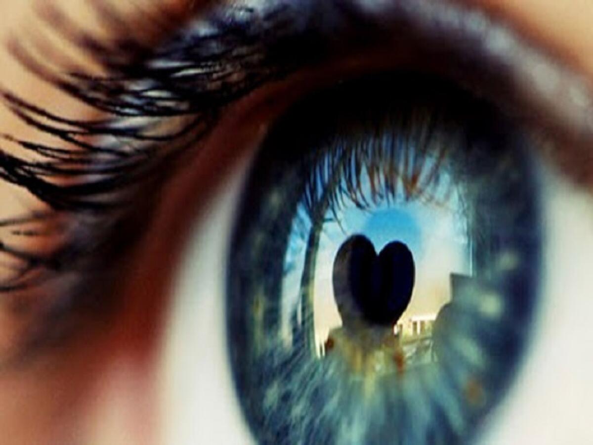 Frasi sullo sguardo: 175 frasi, immagini, aforismi, poesie e canzoni da condividere - 
