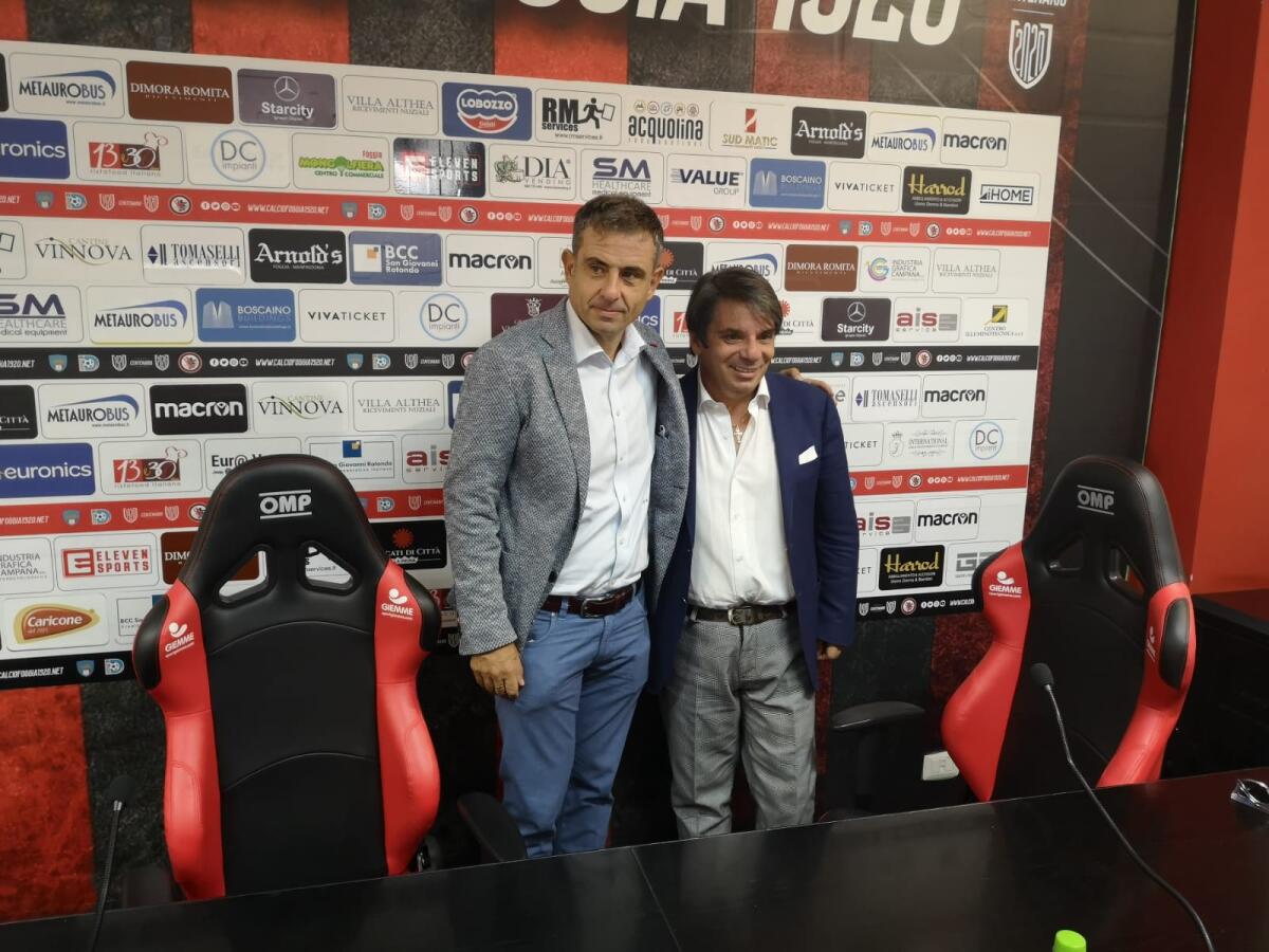 Capuano: “Ora il Foggia ha una squadra di categoria” - Immagine in evidenza: Ninni Corda ed Ezio Capuano - crediti foto: Mario Mescia/lagoleada.it