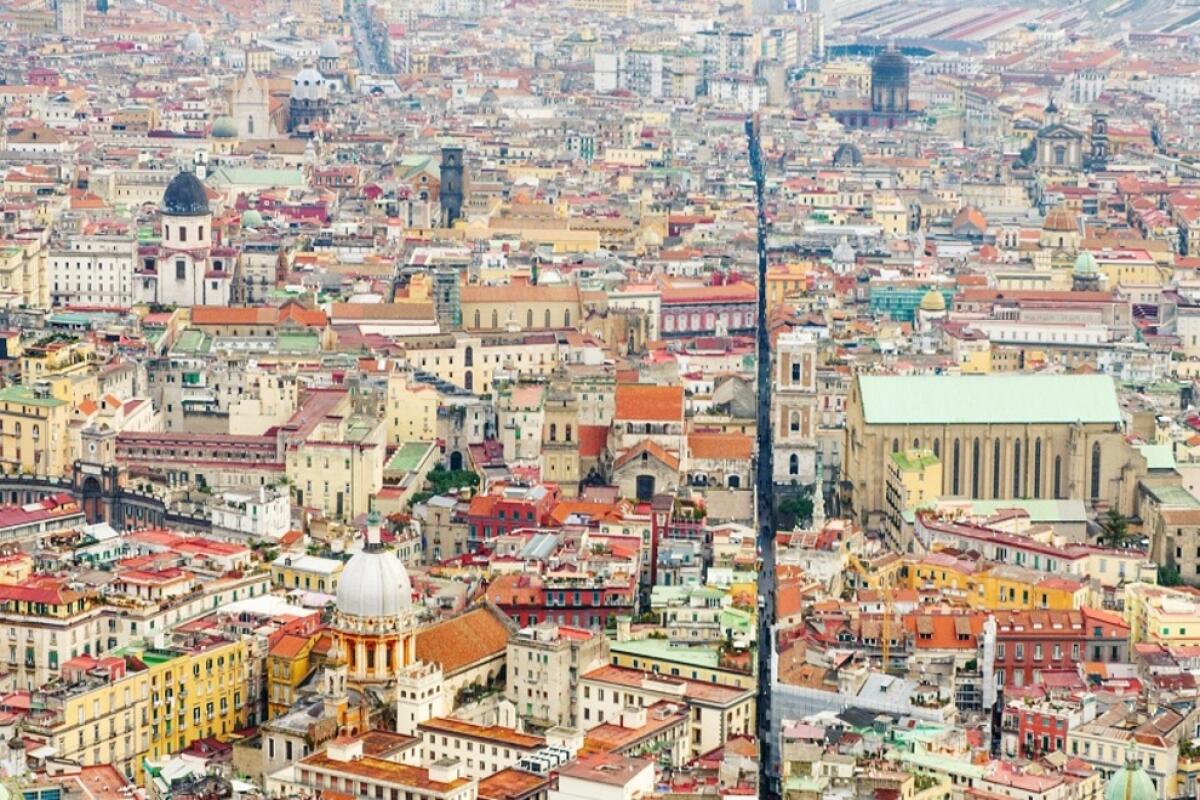 Spaccanapoli: alla scoperta del cuore della città partenopea - 