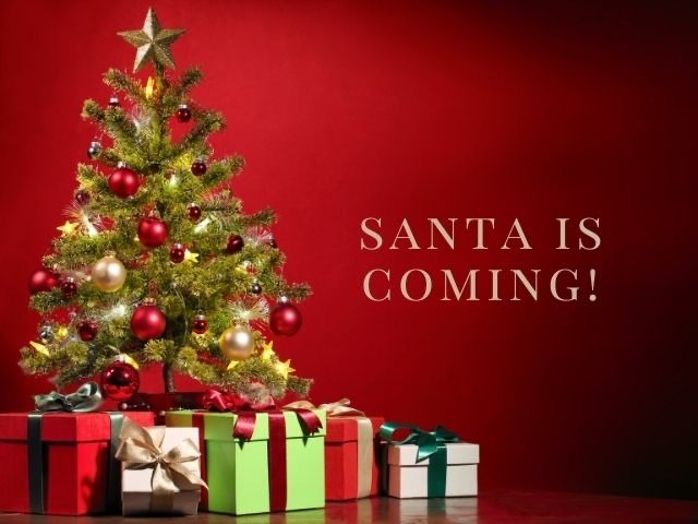 Santa is coming. (Babbo Natale sta arrivando).