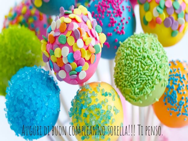 Auguri di buon compleanno sorella!!! Ti penso.