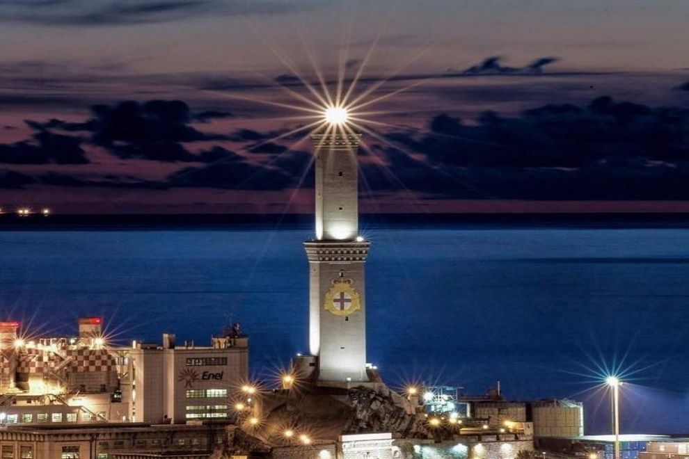 il faro di Genova
