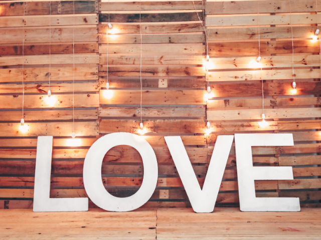 Love (amore)