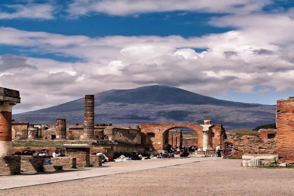 Scavi di Pompei: notizie e curiosità su uno dei siti archeologici più belli al mondo - 