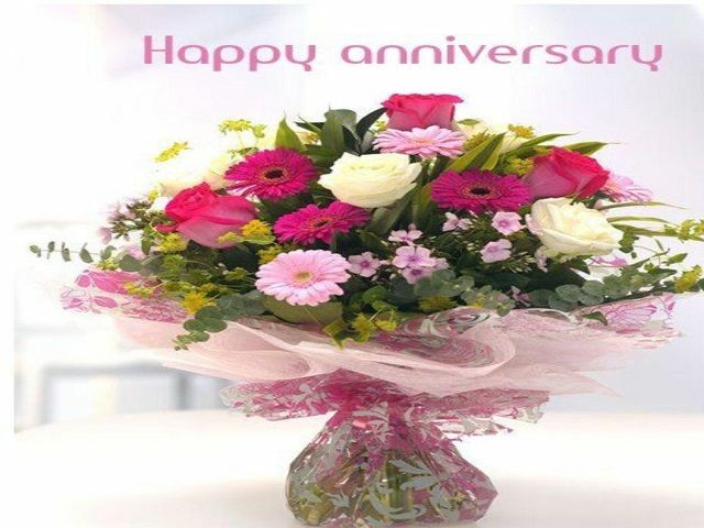 Happy annivesary (felice anniversario)