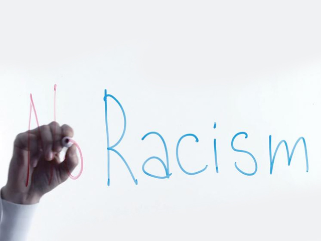 No Racism (No Razzismo).