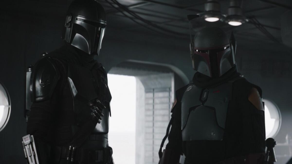 The Mandalorian 2: tutti i riferimenti e gli easter egg dell'ultima puntata! - Din e Boba Fett all'inizio della puntata
