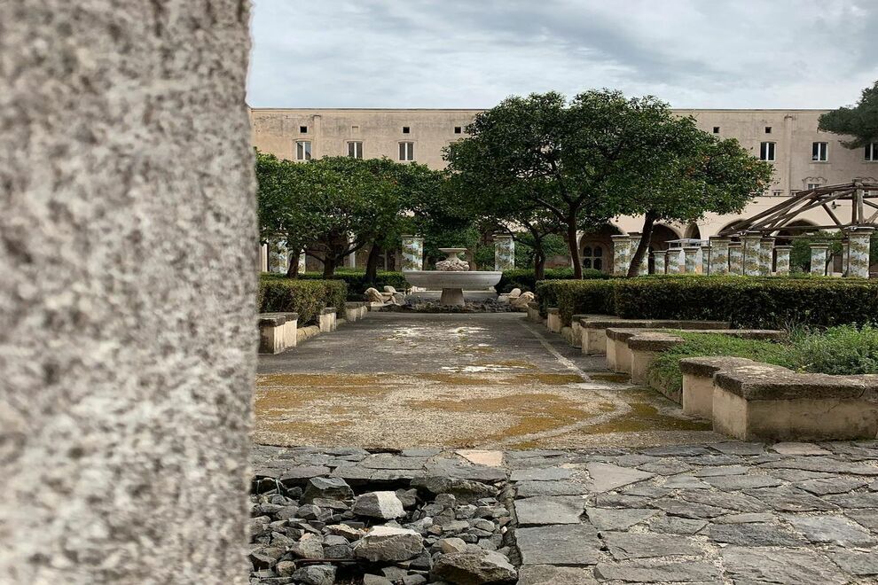 chiesa di santa chiara napoli