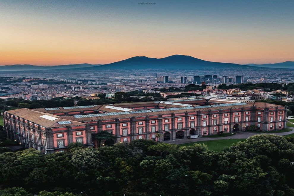 reggia di capodimonte napoli