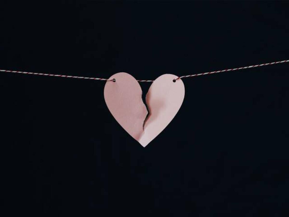 Frasi sulla delusione: 166 pensieri e immagini su questo sentimento difficile - 