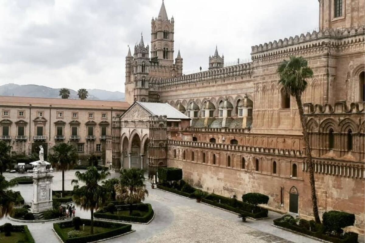 Cattedrale di Palermo: orari e storia di uno dei monumenti cardini della città - 