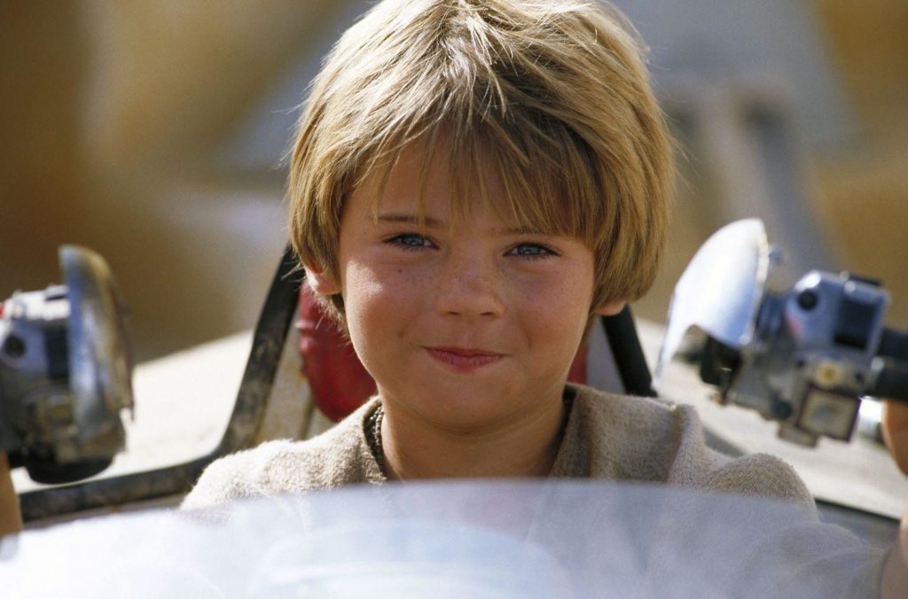 L'attore Jake Lloyd interpreta il piccolo Anakin Skywalker