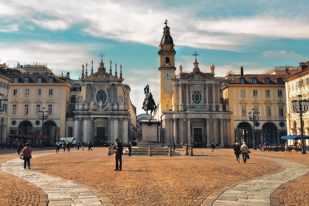 piazza s carlo