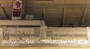Striscione Curva Sud Foggia, crediti: pagina Facebook Ultras SFUNN Foggia