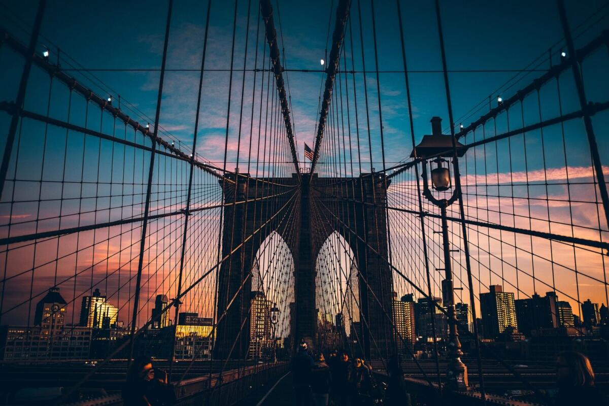 Il Ponte di Brooklyn: il simbolo di New York collaudato da elefanti - 