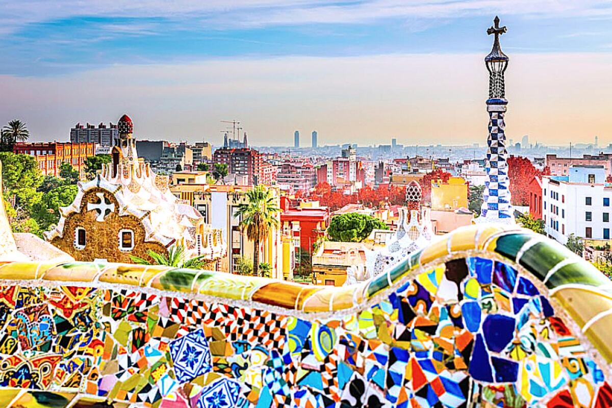 Il polmone verde di Barcellona: Parc Güell di Antoni Gaudí - 