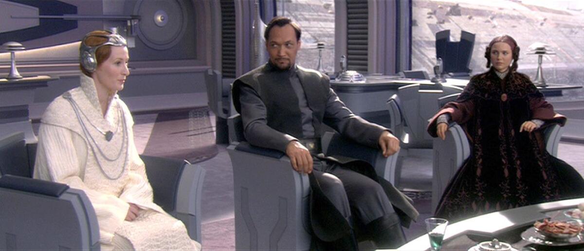 Episodio III: le scene tagliate che anticipavano la nascita dell'Alleanza Ribelle - Mon Mothma, Bail Organa e Padmé Amidala in una delle scene tagliate