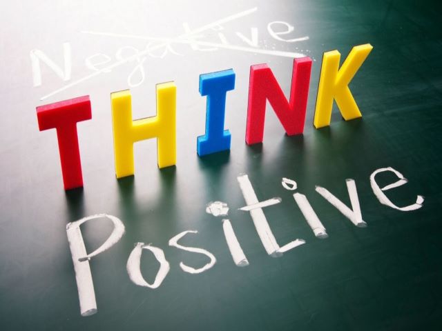 Think Positive (pensa positivo)