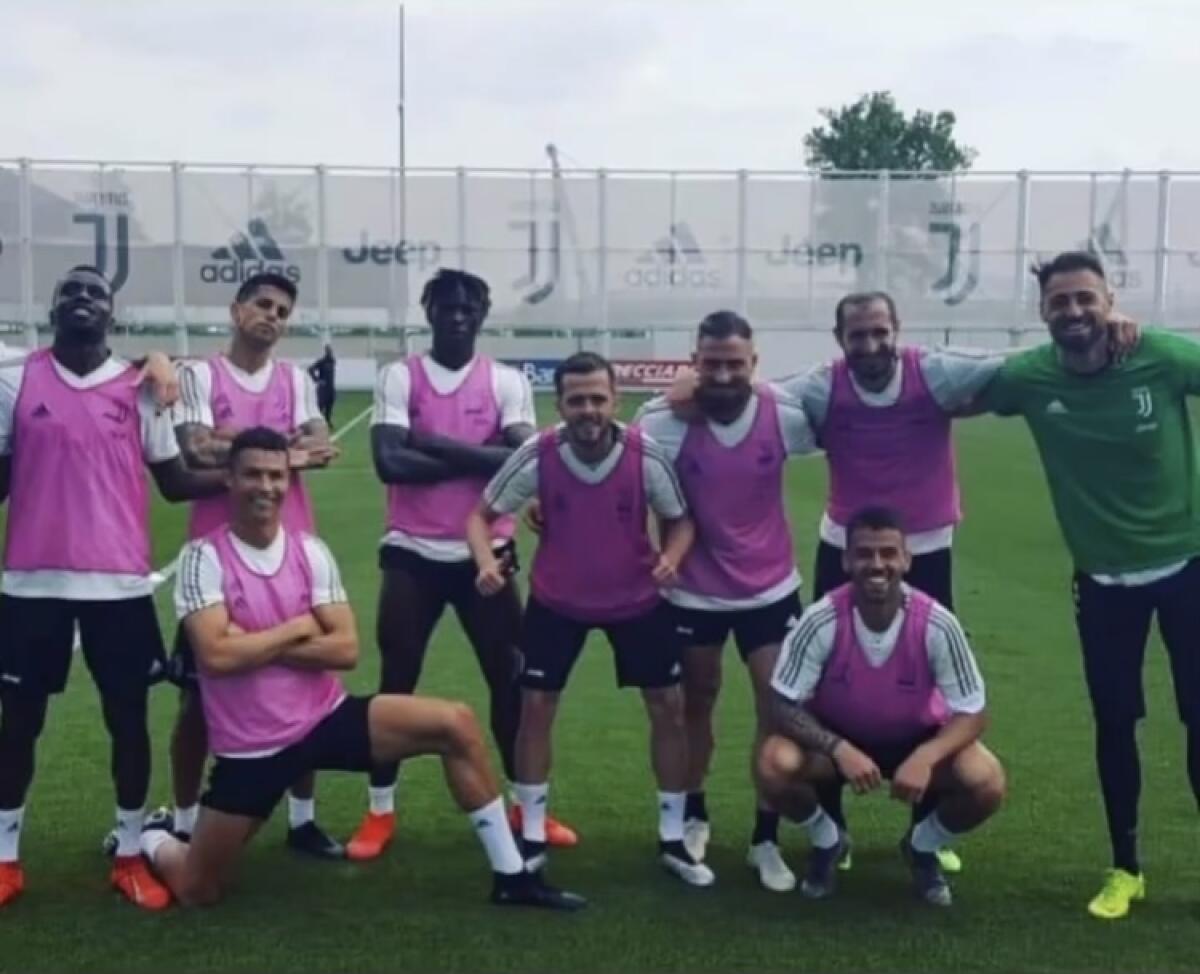 Auguri Pinsoglio, nella foto di Del Prete c’è anche Ronaldo - 