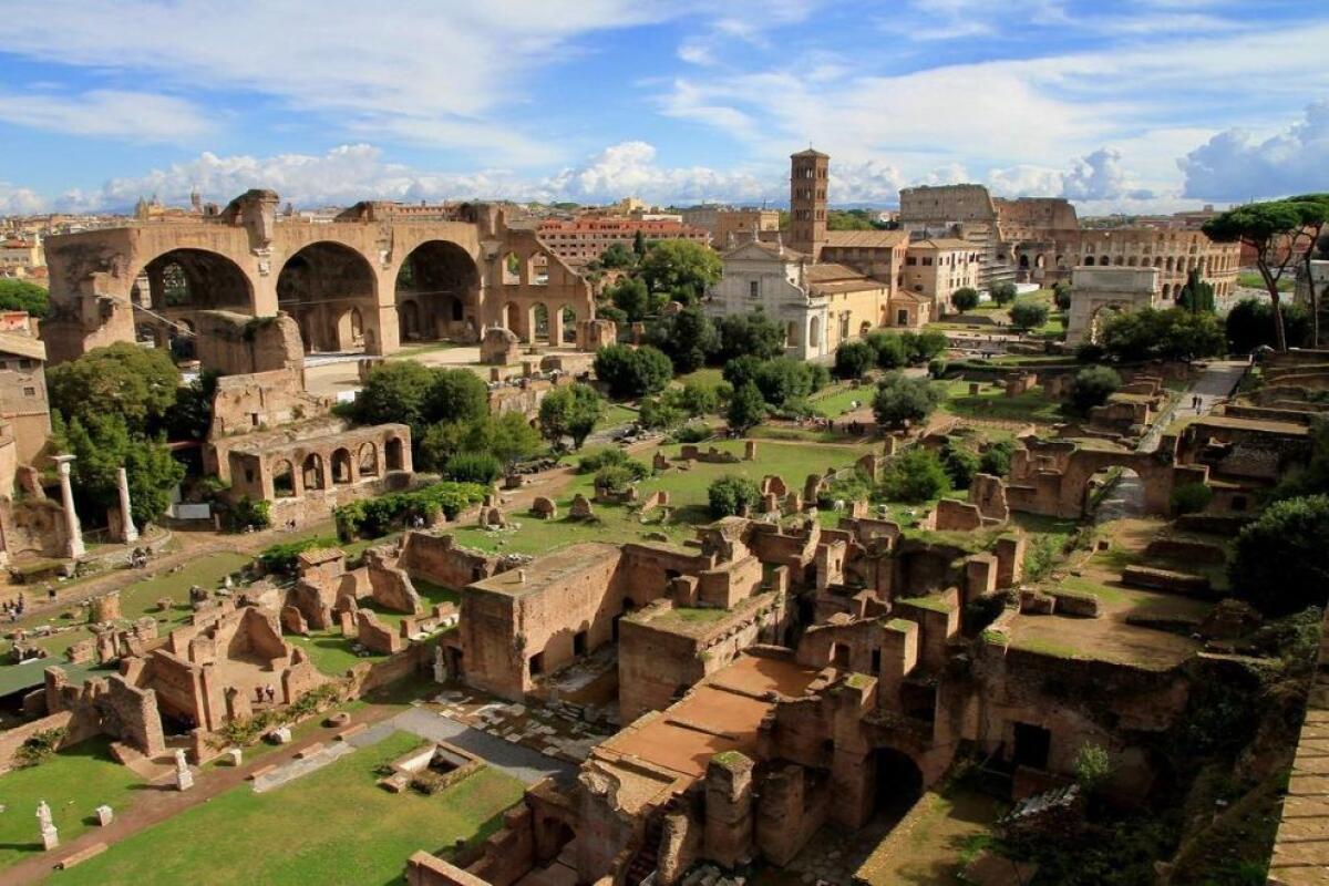 Foro Romano: il fulcro dell'antica civiltà di Roma - 