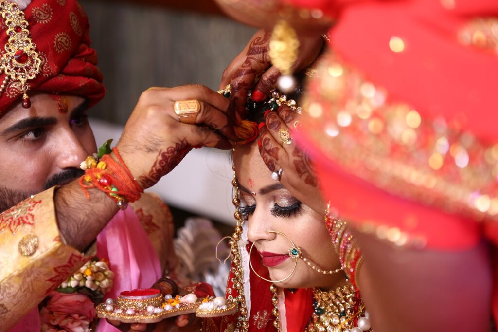 Nozze in India: la sposa indossa il SariCredits: gauravfkumar via Pixabay