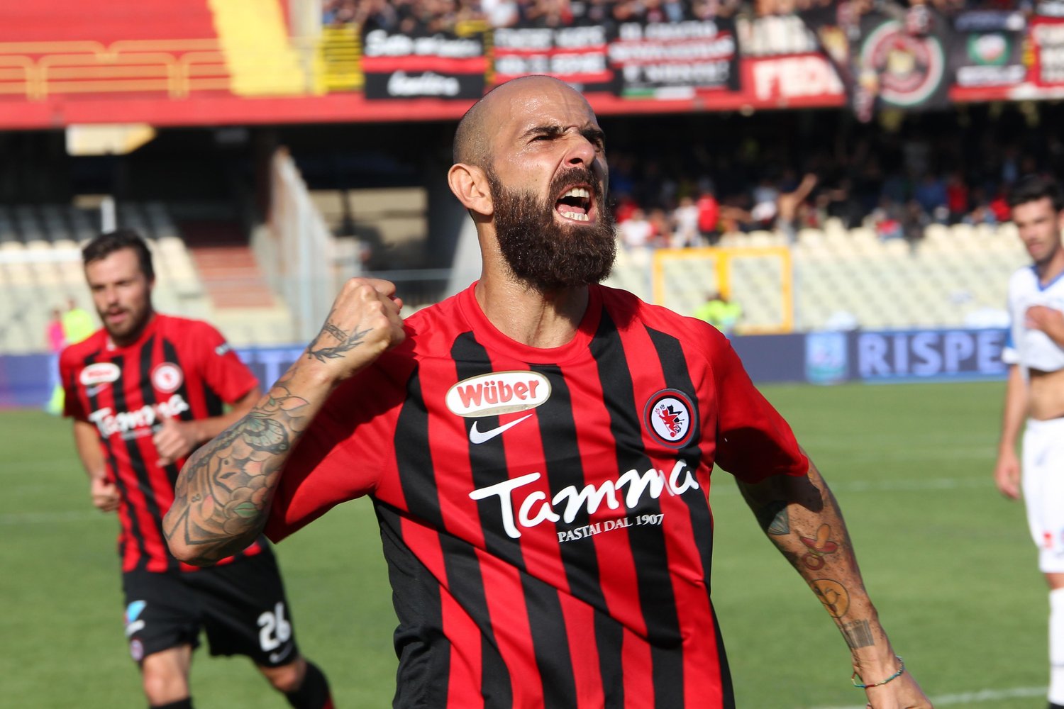 Mazzeo, crediti: redbull.com/ foggiacalcio1920.it | foto Antonellis