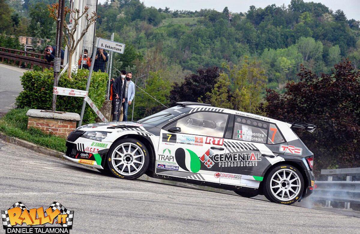 ELWIS CHENTRE E FULVIO FLOREAN COLGONO IL “GRAPPOLO” - 