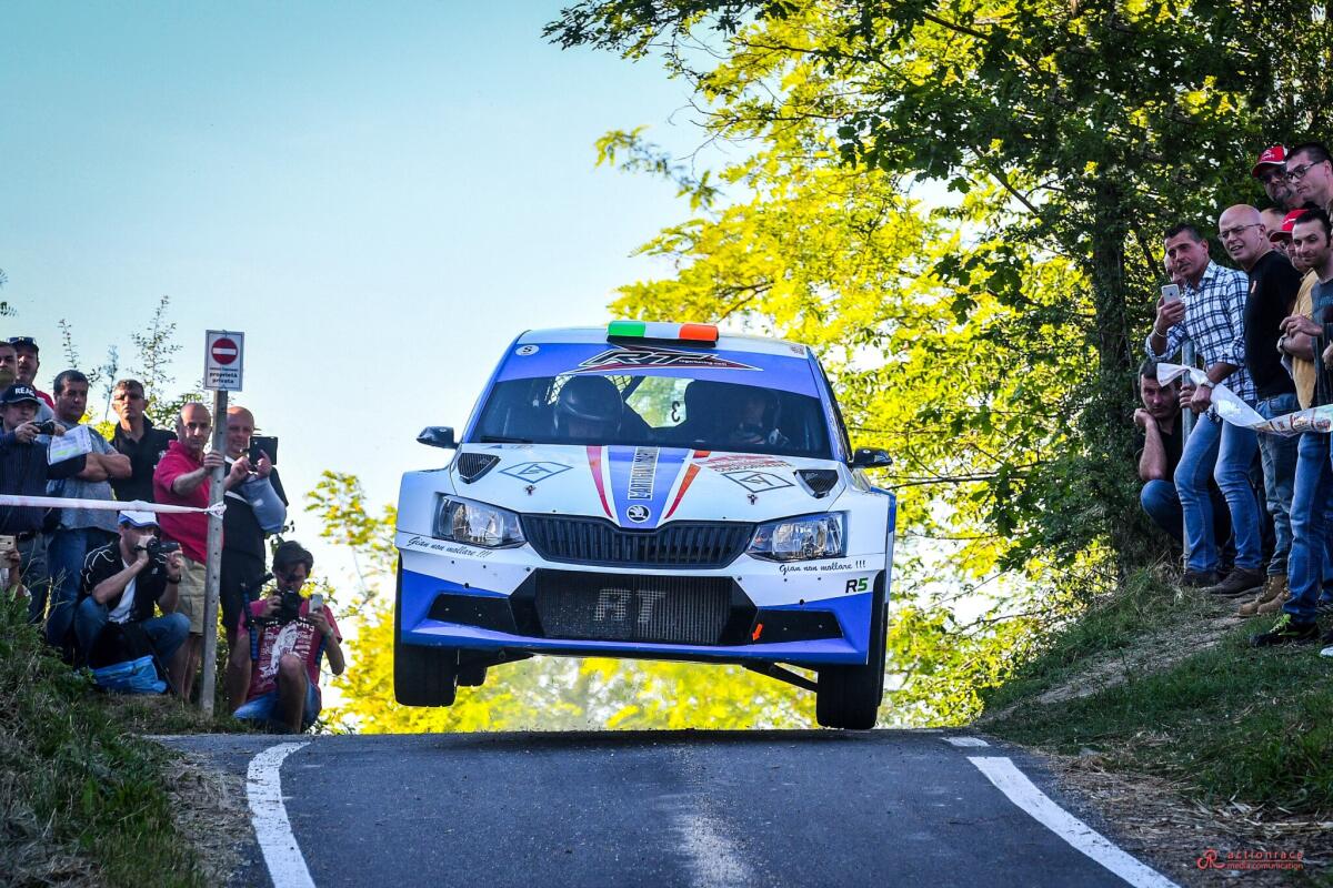 QUANTITA’ E QUALITA’ AL VIA DEL “5°RALLY GRAPPOLO” - 