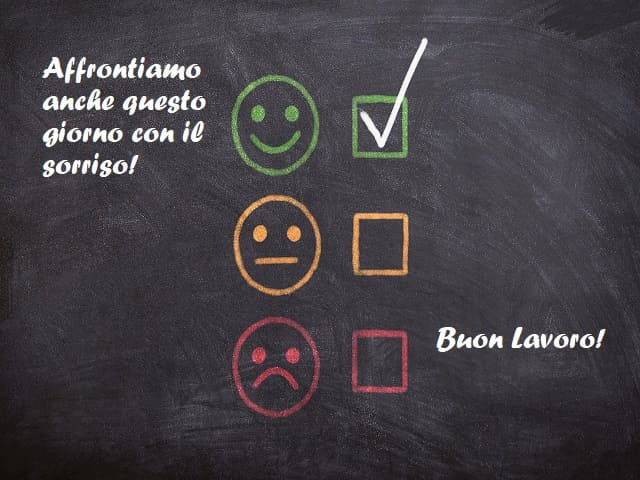 Affrontiamo anche questo giorno con il sorriso! Buon Lavoro!