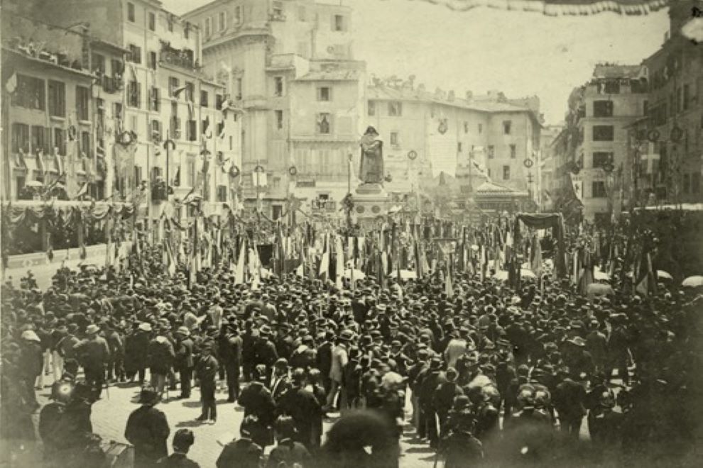 Campo de' Fiori nel giorno dell'inaugurazione della statua di Giordano Bruno, il 9 giugno 1989.