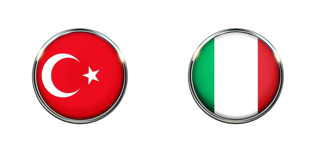 UEFA EURO 2020, la designazione arbitrale di Turchia-Italia - Immagine in evidenza: Turchia-Italia - crediti (di entrambe le foto): foto di DavidRockDesign da Pixabay