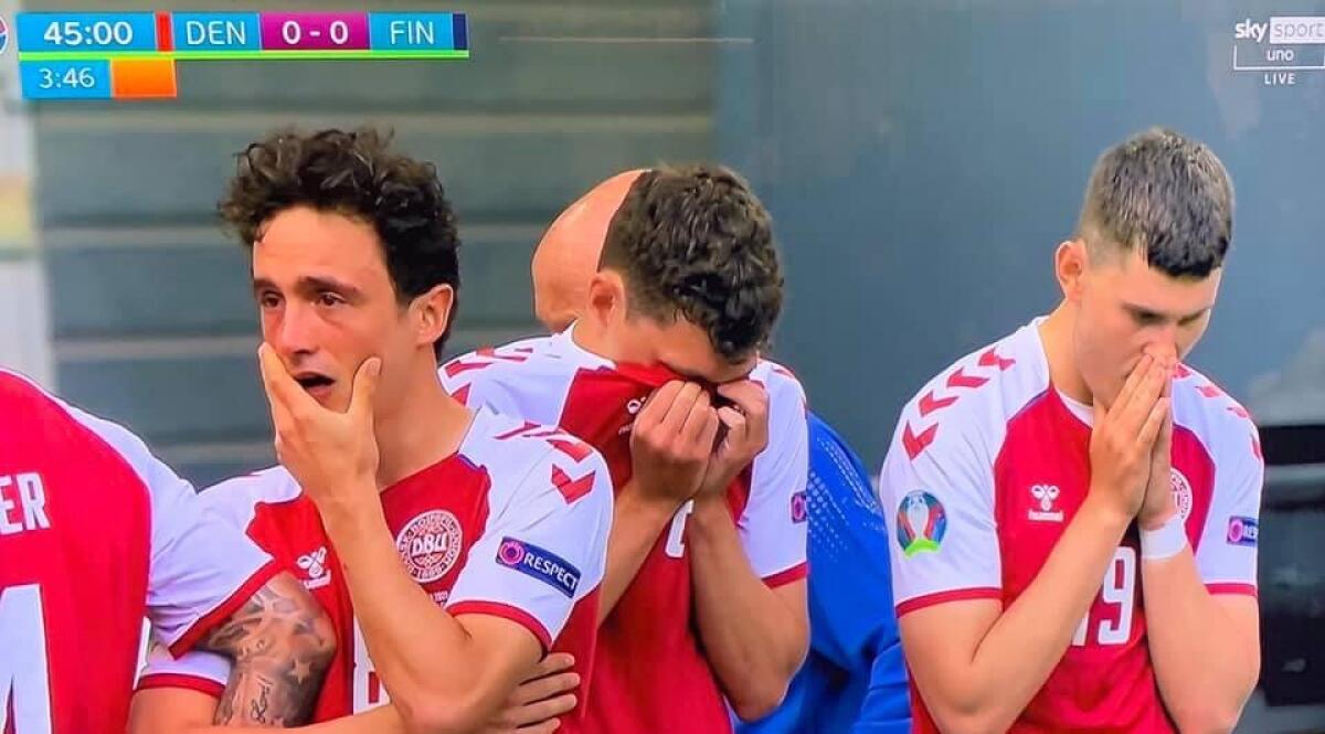 Euro 2020, shock in diretta: massaggio cardiaco ad Eriksen - 
