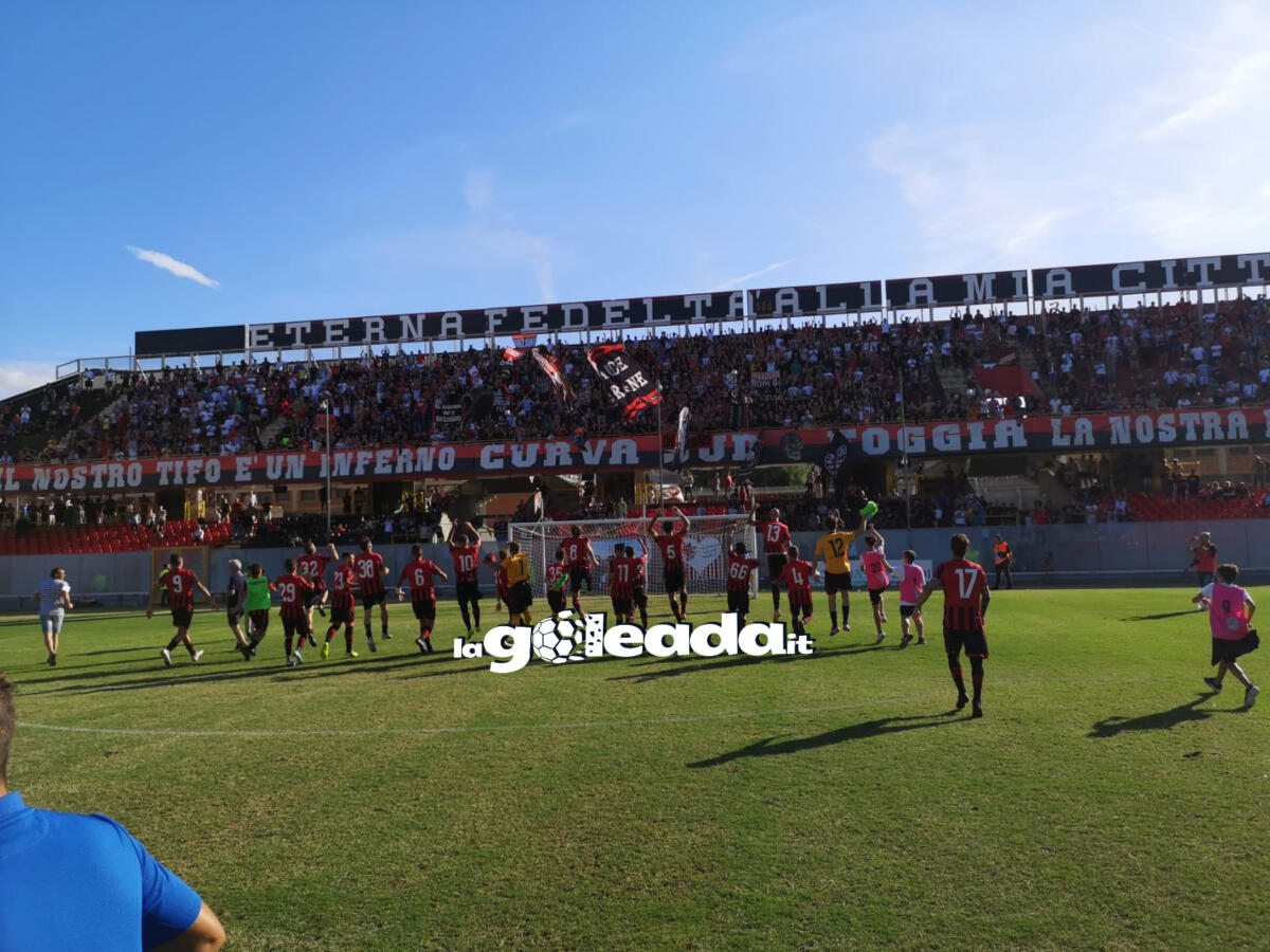 Tuttosport – Foggia, pronti i primi colpi per Zeman - Foggia-Agropoli, foto di Mario Mescia per lagoleada.it