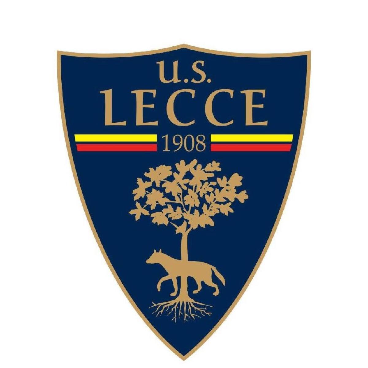 Lecce, UFFICIALE: Pierno passa a titolo temporaneo alla Virtus Francavilla - Immagine in evidenza: stemma U.S. Lecce - crediti foto: pagina ufficiale Facebook U.S. Lecce