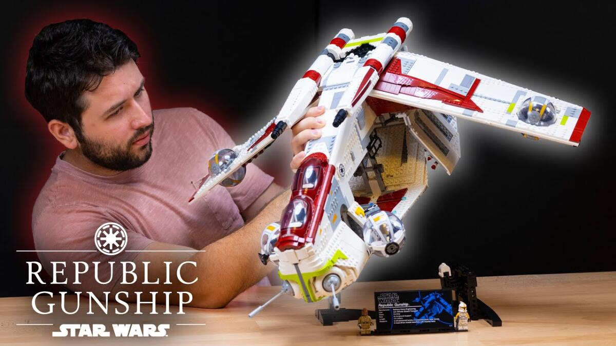 In arrivo il nuovo splendido set LEGO della Cannoniera della Repubblica! - Il nuovo set LEGO Republic Gunship