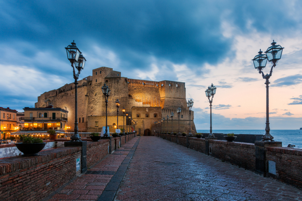 castel dell ovo