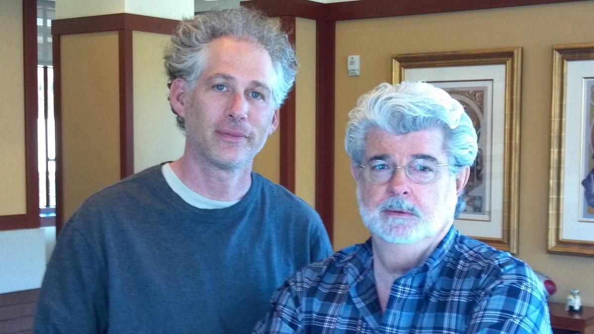 J.W. Rinzler: morto l'autore di Star Wars e Indiana Jones - J.W Rinzler insieme a George Lucas.
Da: Gizmondo