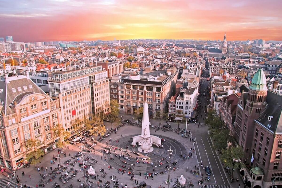 Piazza Dam ad Amsterdam: i monumenti, i musei e le attrazioni da non perdere - 