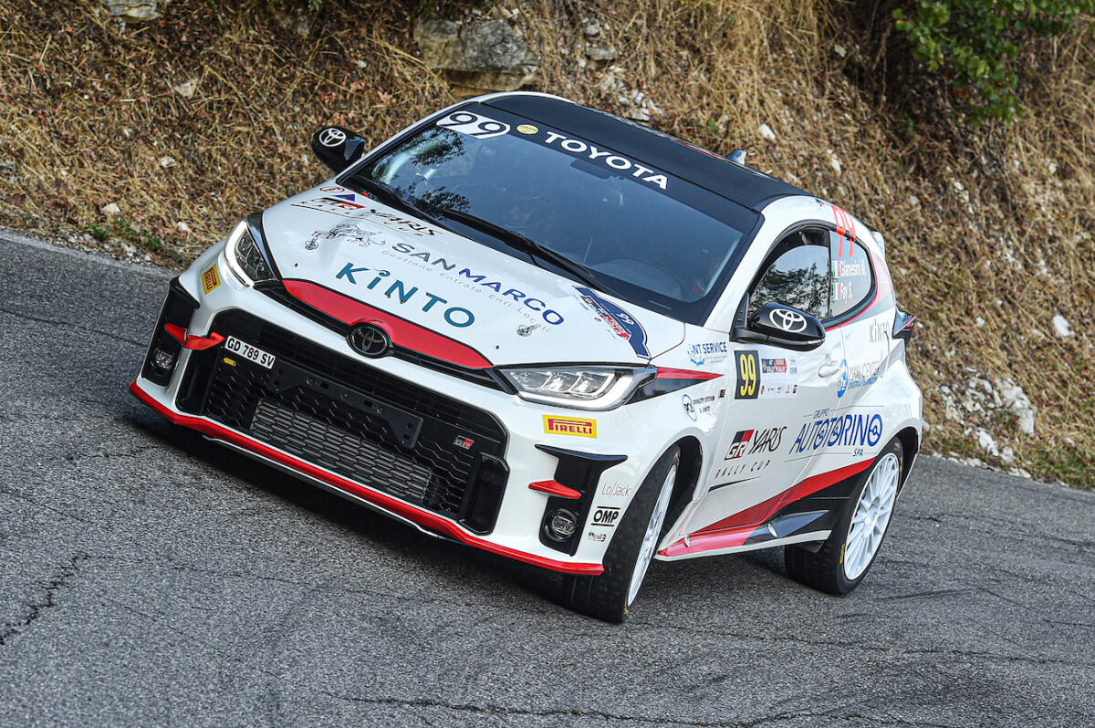 Gianesini al 1000 Miglia vince la GR Yaris Rally Cup - 