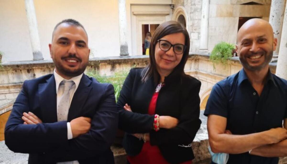 Una prof di Stornarella alla “Festa della Scuola”, Paola Grillo si racconta - Paola Grillo relatrice nei giorni 1-3 settembre, nel corso dell’evento, a carattere nazionale, tenutosi ad Ascoli Piceno, “La festa della Scuola”, organizzato dalle associazioni La Parola che non muore e La Voce della Scuola, che fanno capo, rispetti