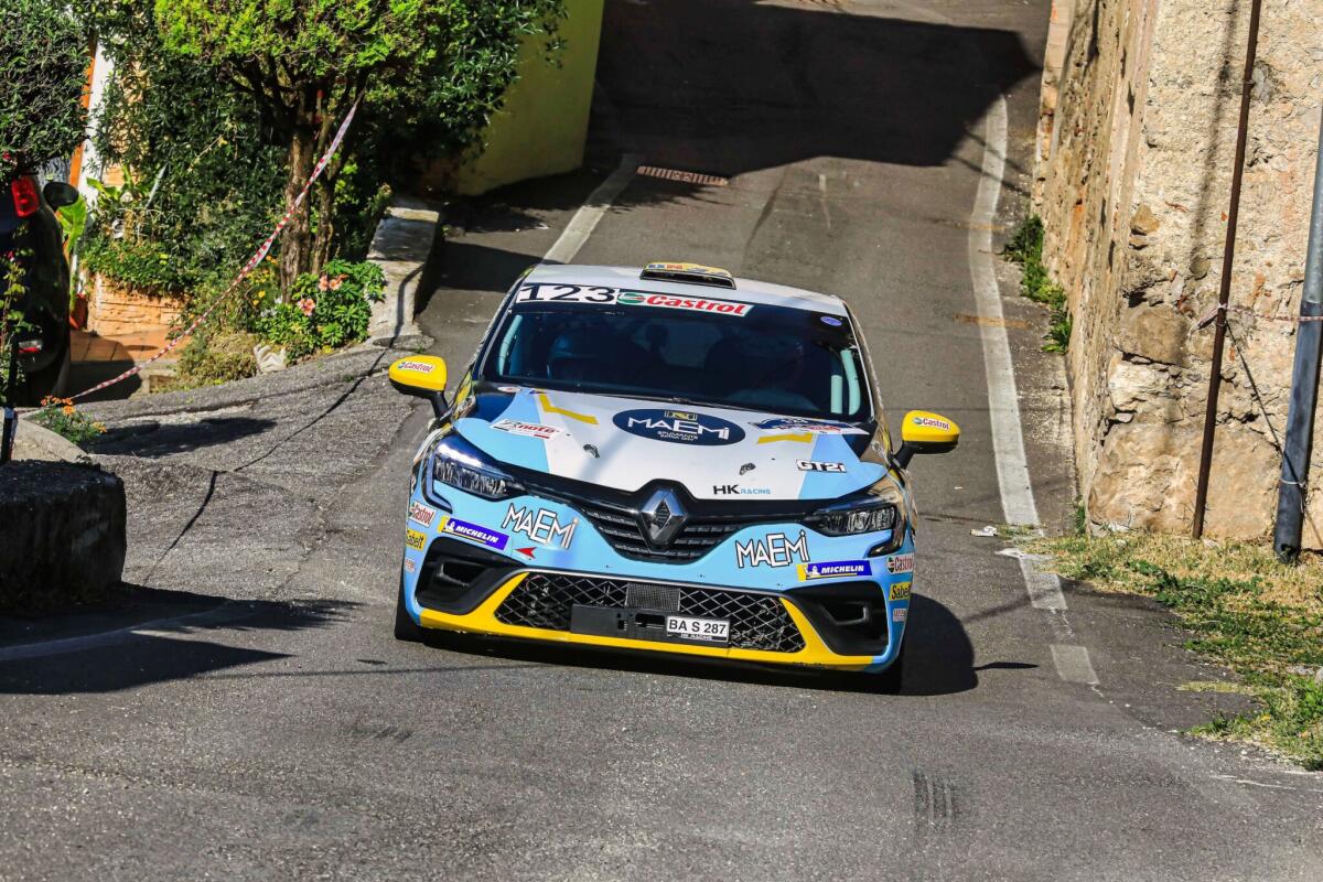 AL RALLY DUE VALLI VA IN SCENA L'ATTO CONCLUSIVO DELLA STAGIONE DEL CLIO TROPHY ITALIA - 