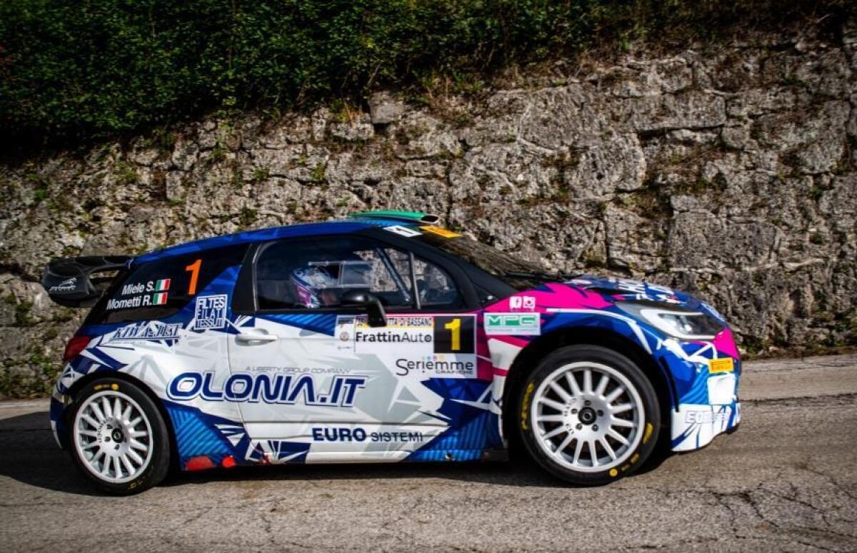Miele-Mometti festeggiano il campionato IRC - 