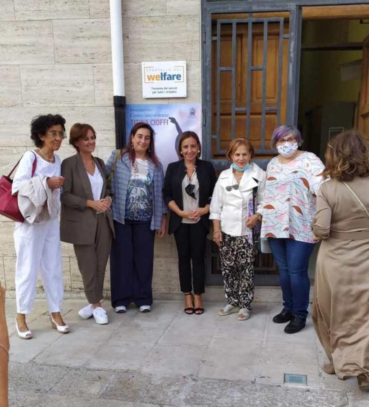 Donne vittime di violenza, a Orta Nova c'è il Centro "Titina Cioffi" (FOTO) - Donne vittime di violenza, a Orta Nova c'è il Centro "Titina Cioffi" (FOTO)