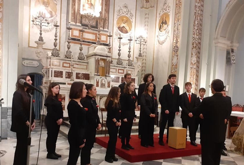 Nelle piazze e nelle chiese i cori della Puglia si incontrano a Bari per prima volta