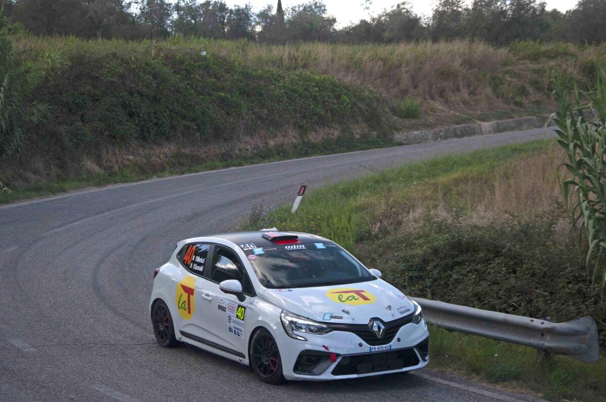 NDM Tecno suona la carica a Chiusdino con la Renault Clio Rally5 - 